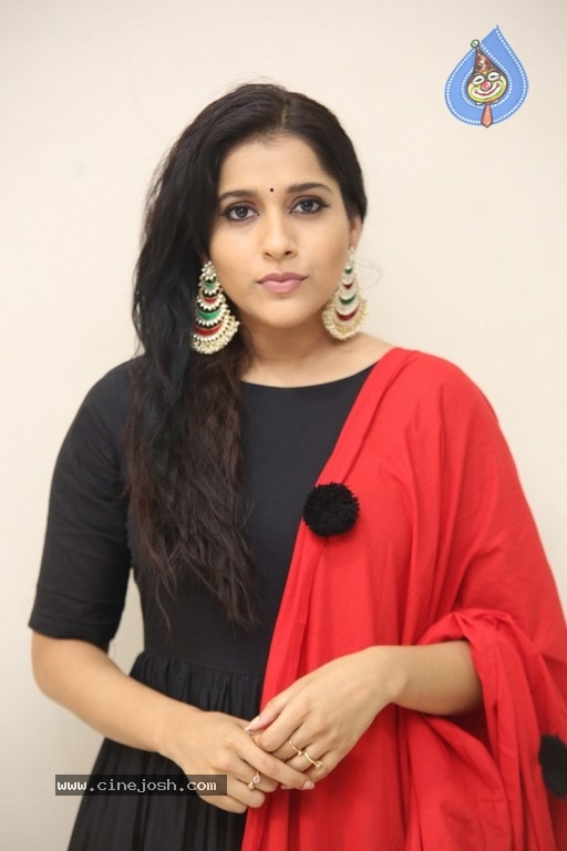 Rashmi Gautam Photos - 11 / 35 photos