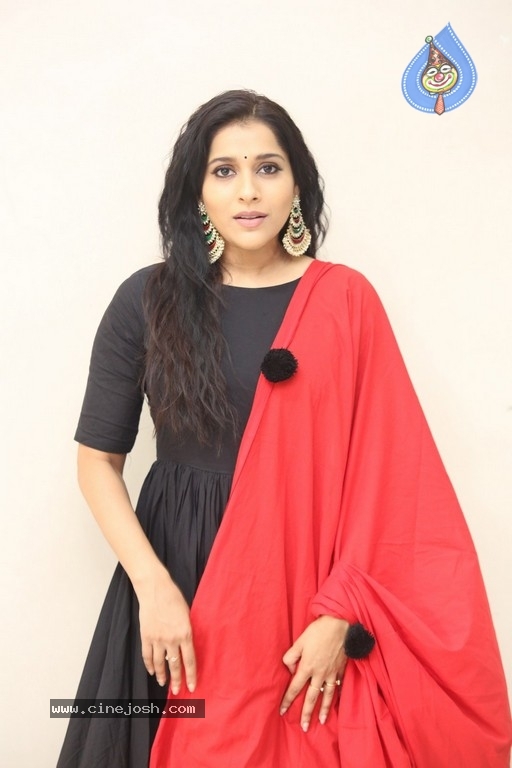 Rashmi Gautam Photos - 13 / 35 photos