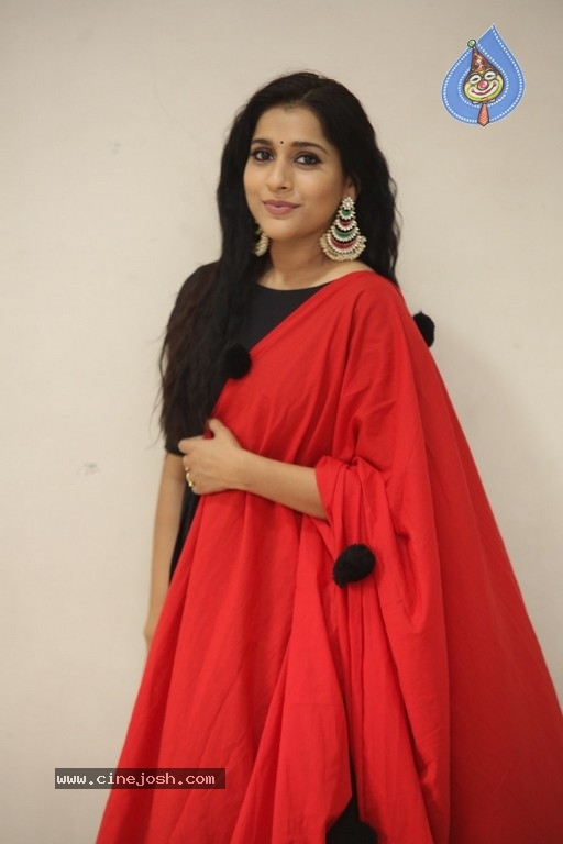 Rashmi Gautam Photos - 17 / 35 photos