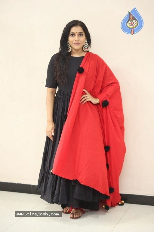 Rashmi Gautam Photos - 21 / 35 photos