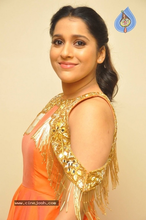 Rashmi Gautam Photos - 13 / 20 photos