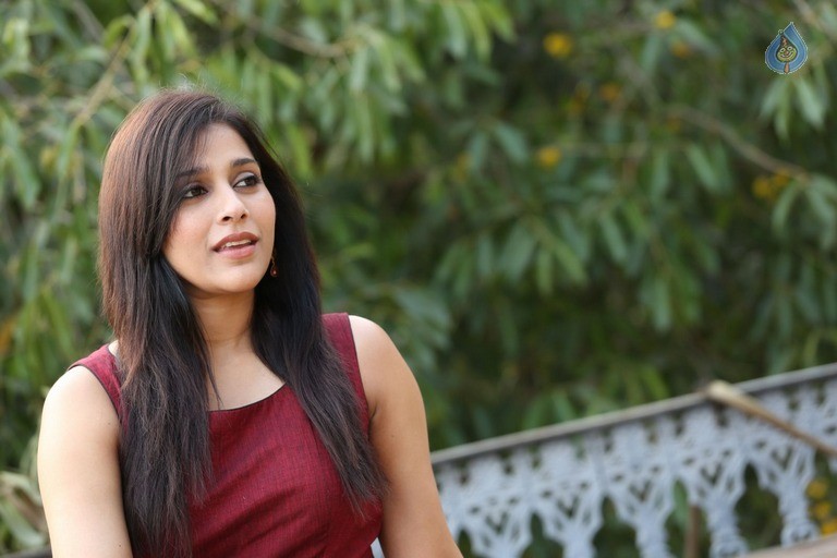 Rashmi New Stills - 25 / 63 photos