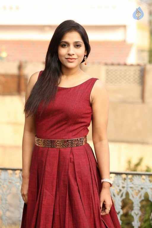 Rashmi New Stills - 38 / 63 photos