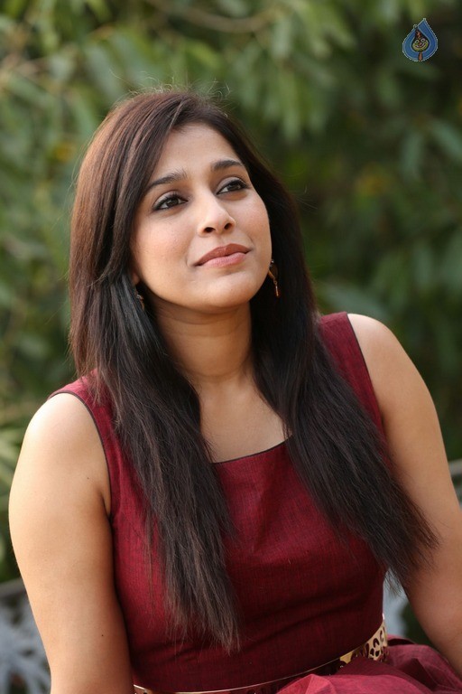 Rashmi New Stills - 40 / 63 photos