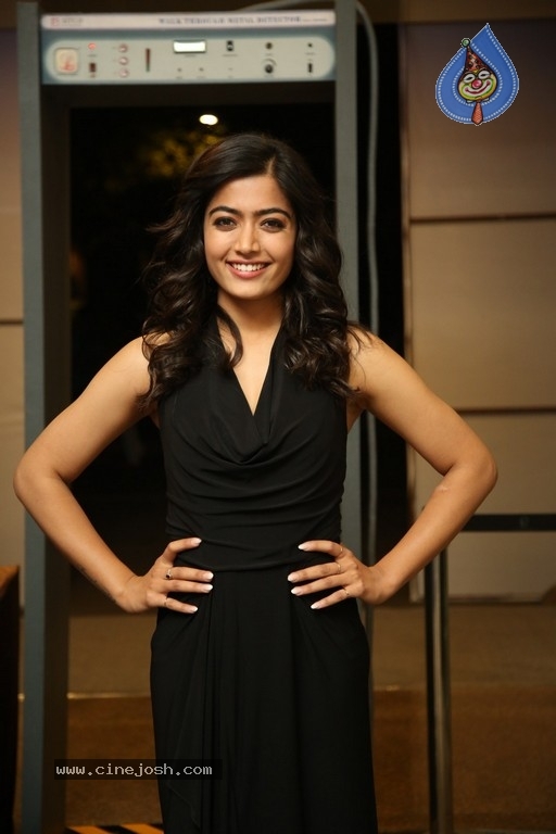 Rashmika Mandanna Photos - 2 / 21 photos