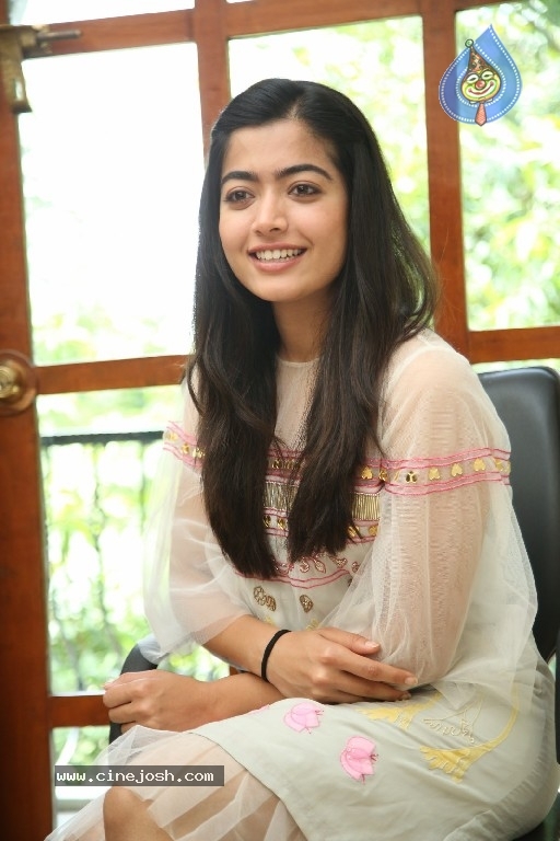 Rashmika Mandanna Pics - 21 / 21 photos