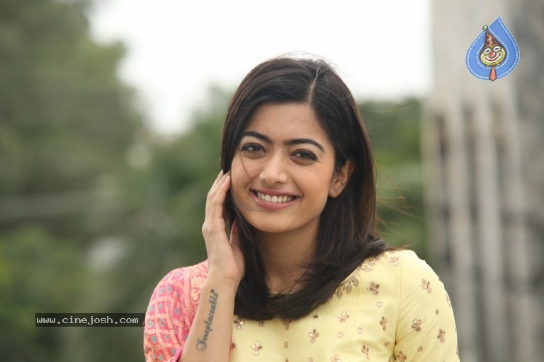 Rashmika Mandanna Pictures - 14 / 41 photos