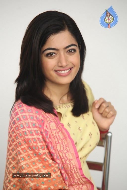 Rashmika Mandanna Pictures - 32 / 41 photos