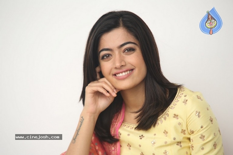 Rashmika Mandanna Pictures - 34 / 41 photos