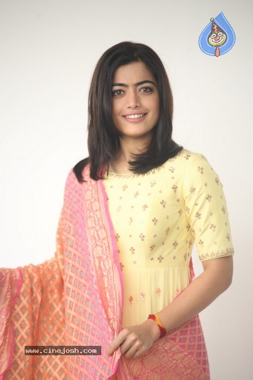 Rashmika Mandanna Pictures - 35 / 41 photos