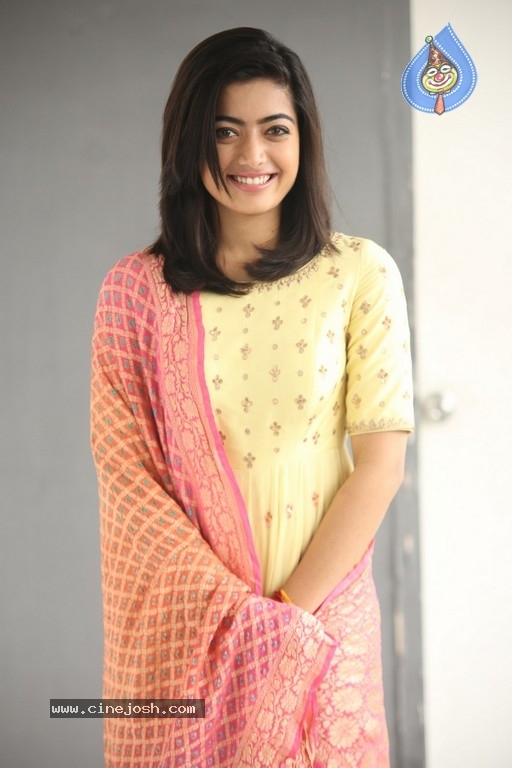 Rashmika Mandanna Pictures - 37 / 41 photos