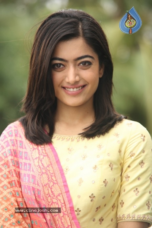 Rashmika Mandanna Pictures - 38 / 41 photos