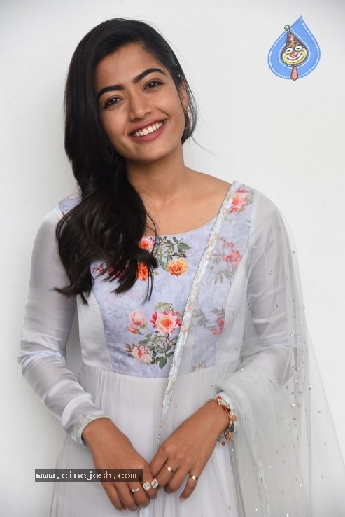 Rashmika Mandanna Stills - 14 / 49 photos