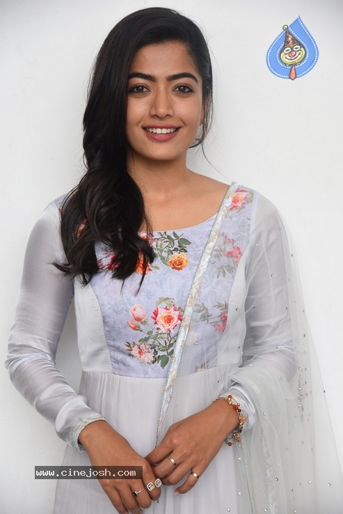 Rashmika Mandanna Stills - 19 / 49 photos