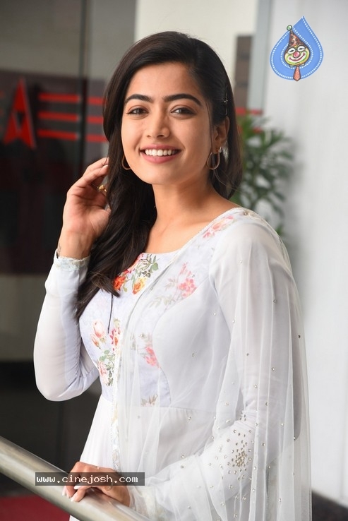 Rashmika Mandanna Stills - 21 / 49 photos