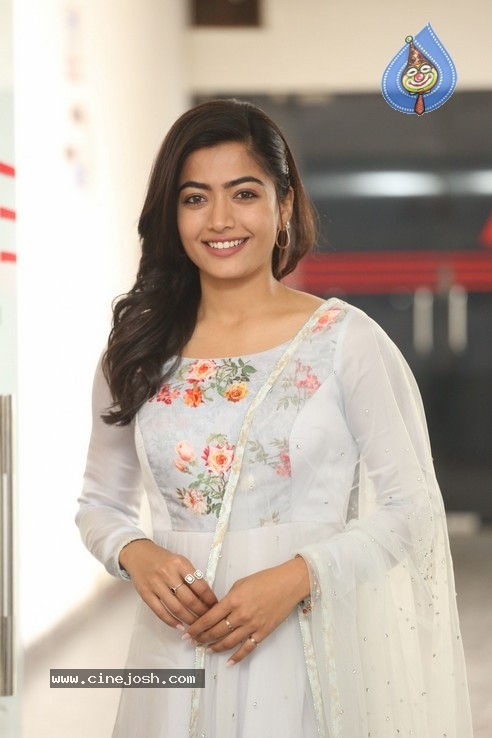 Rashmika Mandanna Stills - 24 / 49 photos