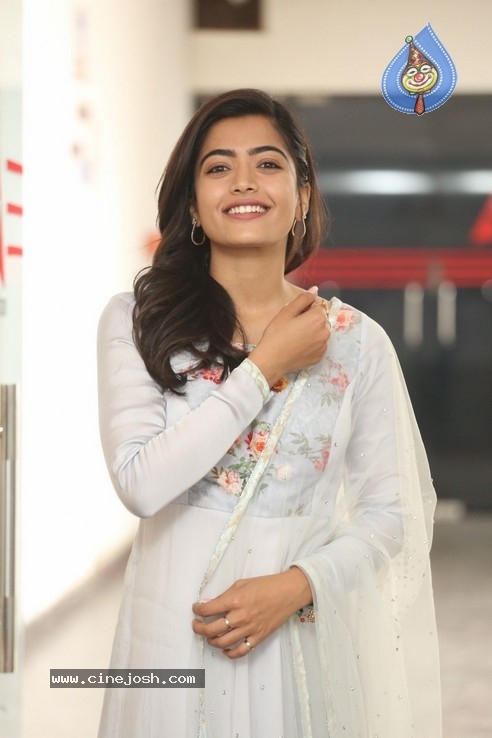 Rashmika Mandanna Stills - 46 / 49 photos