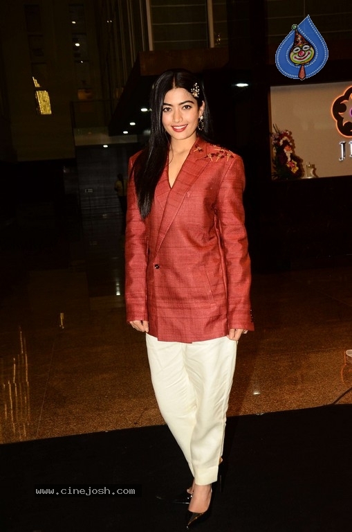 Rashmika New Photos - 2 / 21 photos