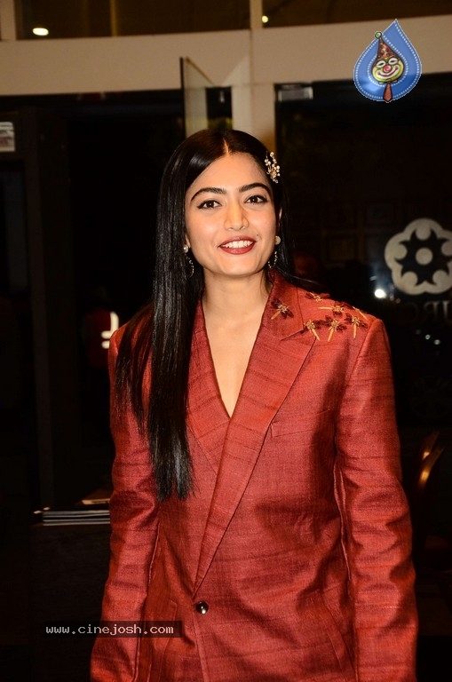 Rashmika New Photos - 13 / 21 photos