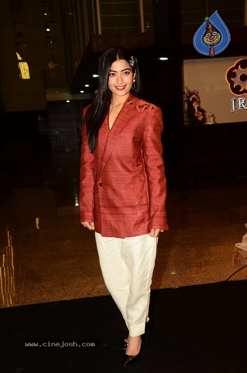 Rashmika New Photos - 14 / 21 photos