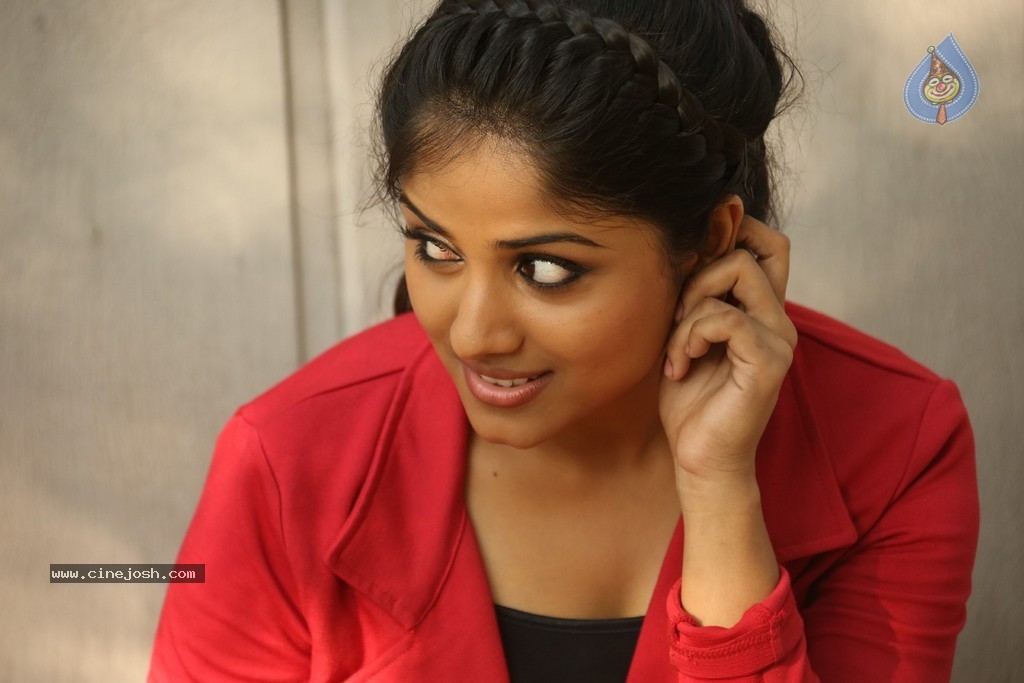 Rehana New Stills - 15 / 200 photos