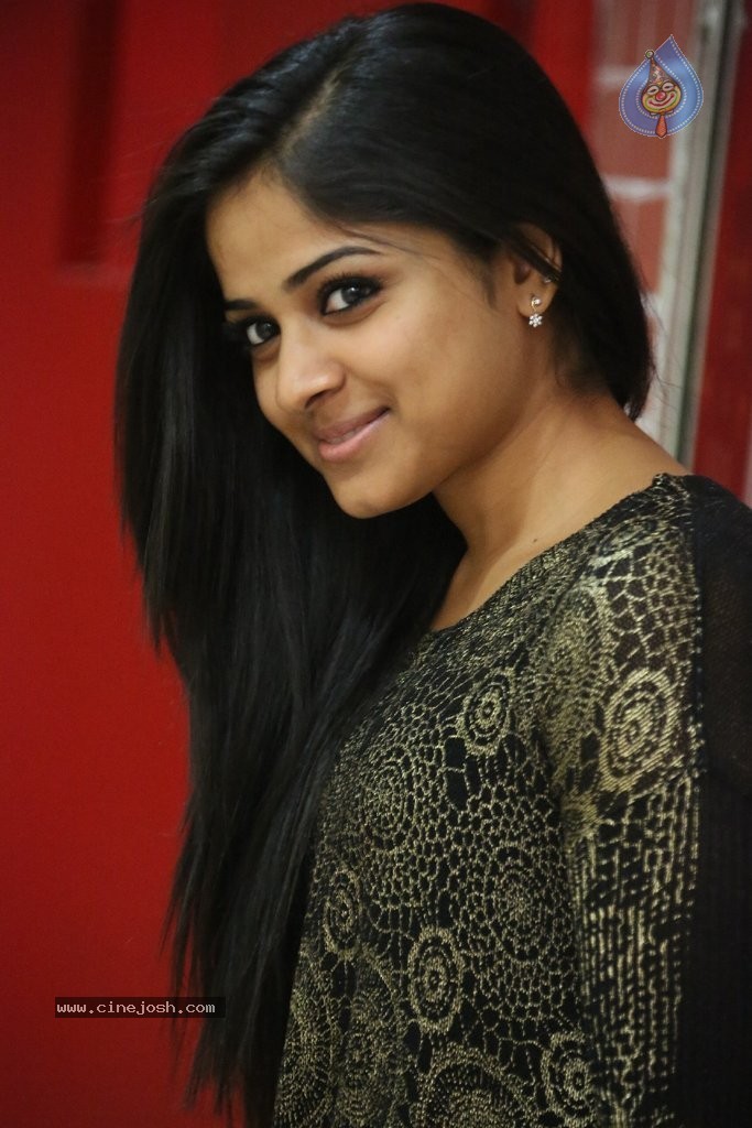 Rehhana New Stills - 43 / 82 photos