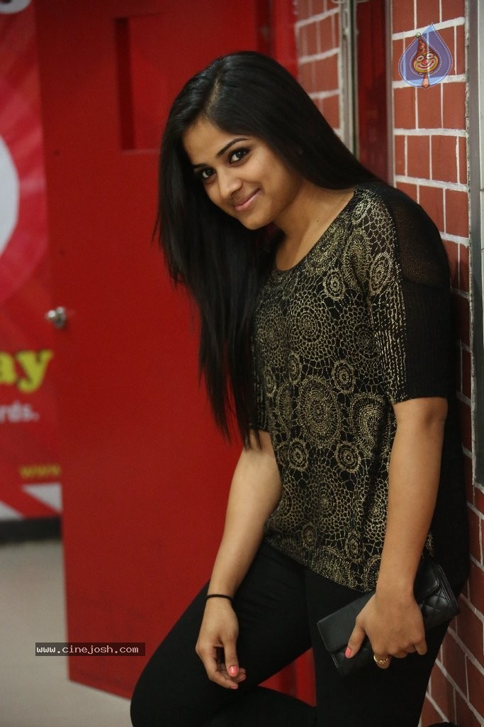 Rehhana New Stills - 58 / 82 photos