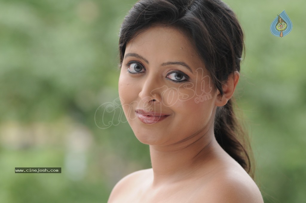 INDIA BOLLYWOOD POSTCARD ACTRESS Rekha , REKAH And ShisRARE POST CARD  POSTCARD | eBay