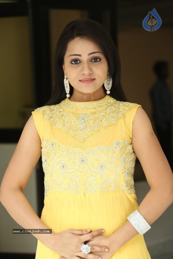 Reshma Latest Gallery - 21 / 94 photos