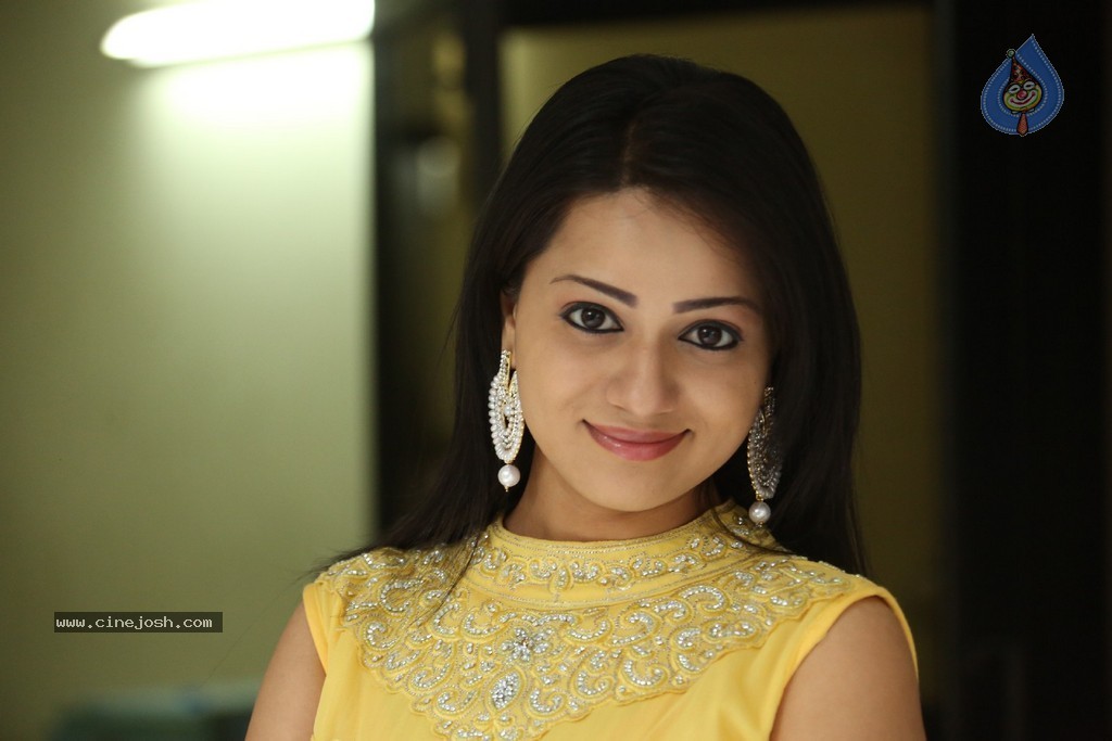 Reshma Latest Gallery - 90 / 94 photos