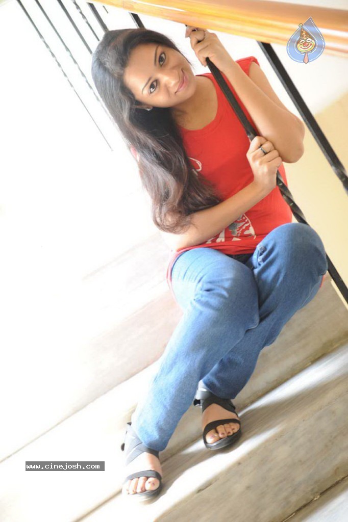 Reshma Latest Gallery - 35 / 61 photos