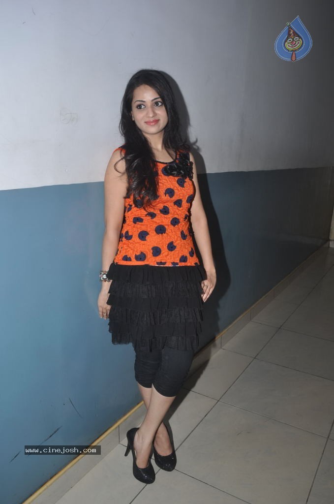 Reshma Latest Pics - 30 / 39 photos