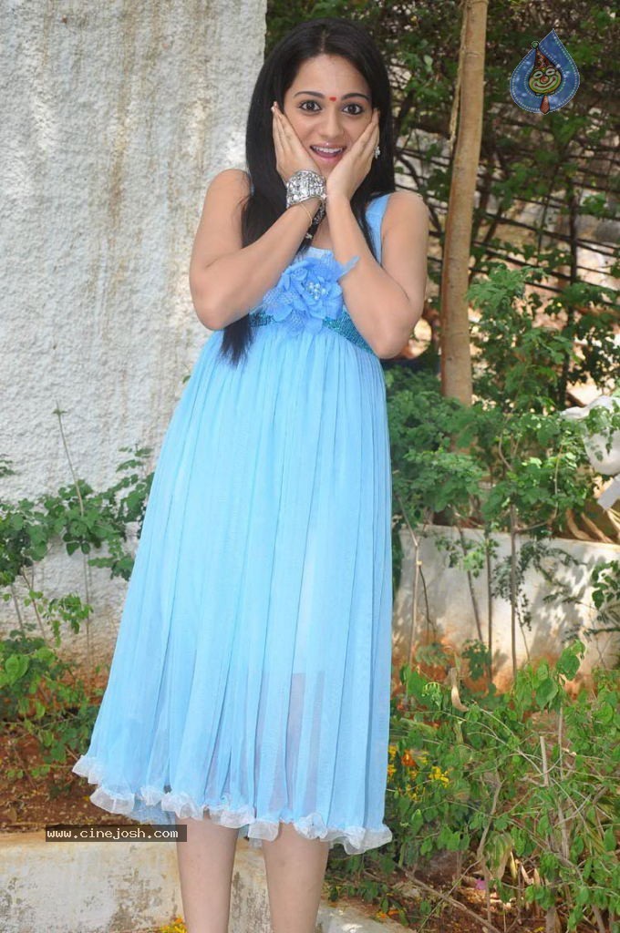 Reshma Latest Pics - 13 / 21 photos