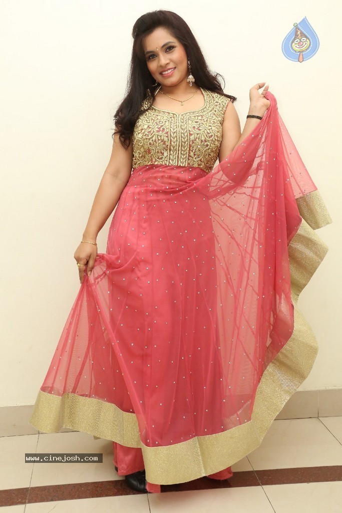 Revathi Chowdary Stills - 86 / 86 photos