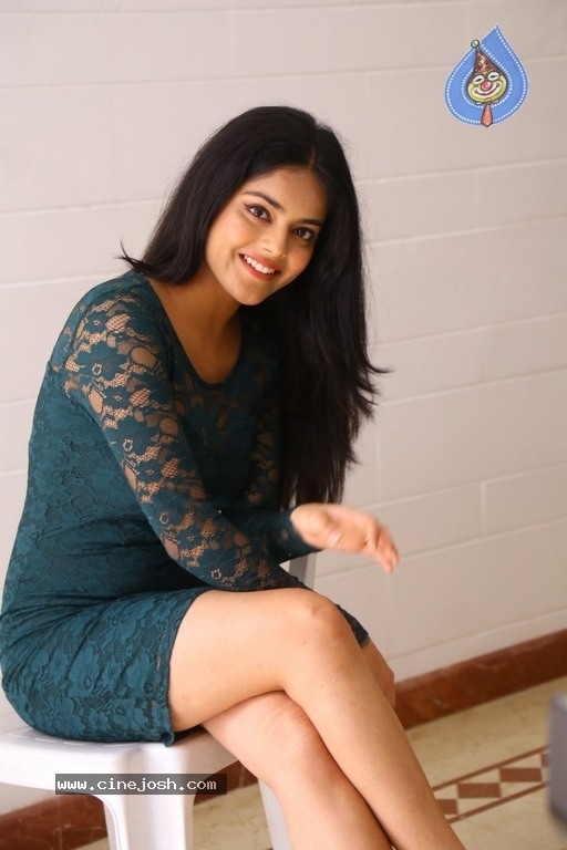 Riddhi Kumar Images - 11 / 20 photos