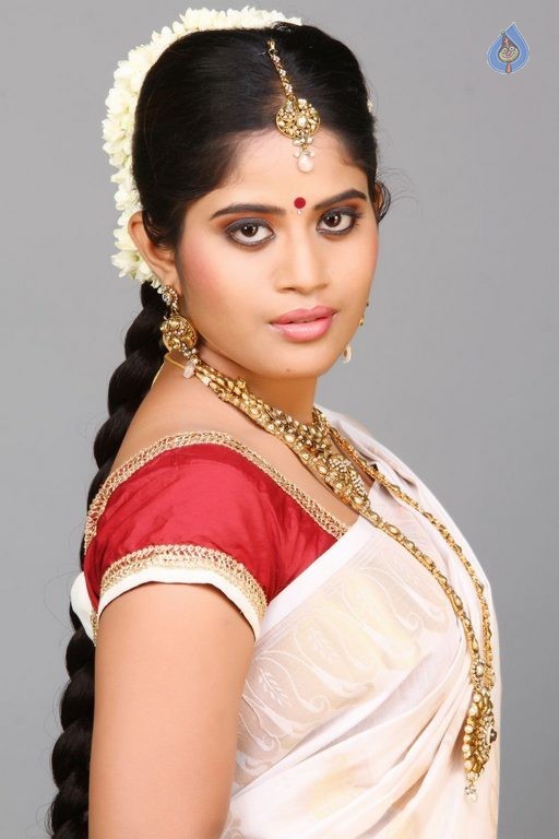 Rithika New Photos - 26 / 63 photos