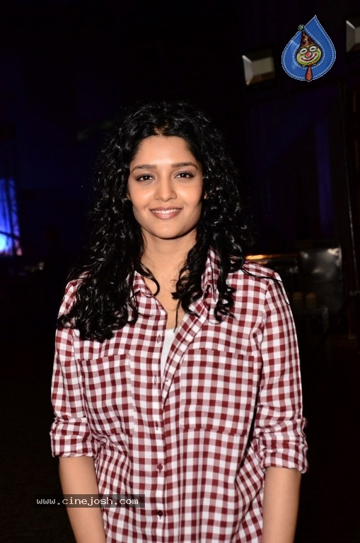 Ritika Singh Photos - 10 / 29 photos