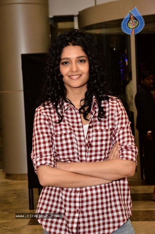 Ritika Singh Photos - 13 / 29 photos