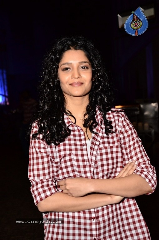 Ritika Singh Photos - 21 / 29 photos