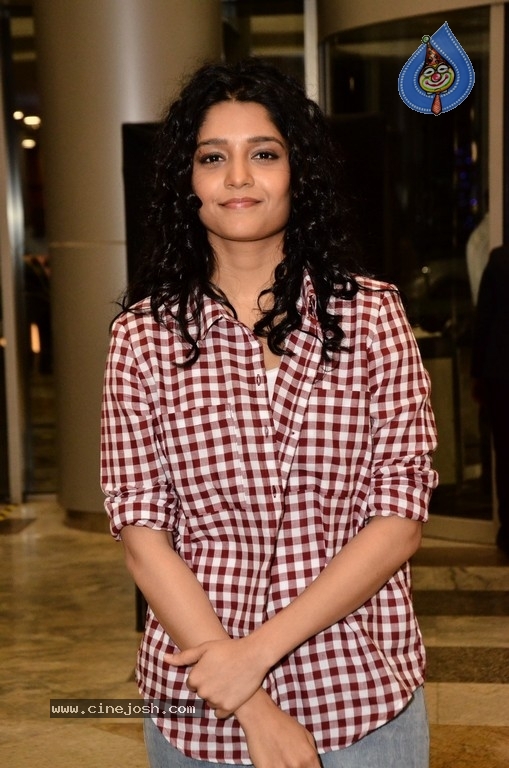 Ritika Singh Photos - 29 / 29 photos