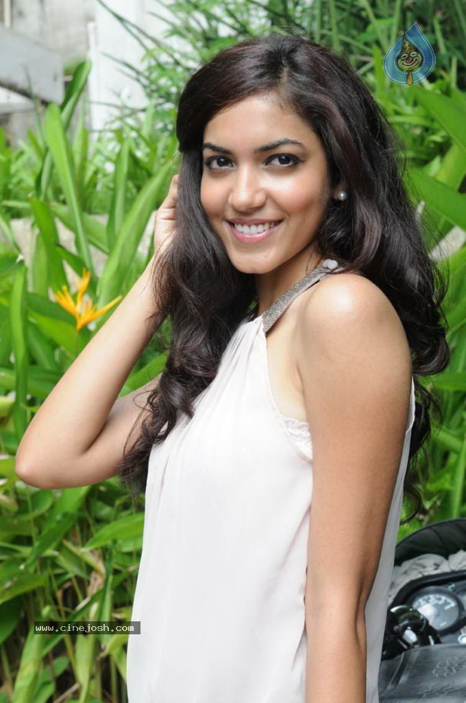 Ritu Stills - 6 / 31 photos