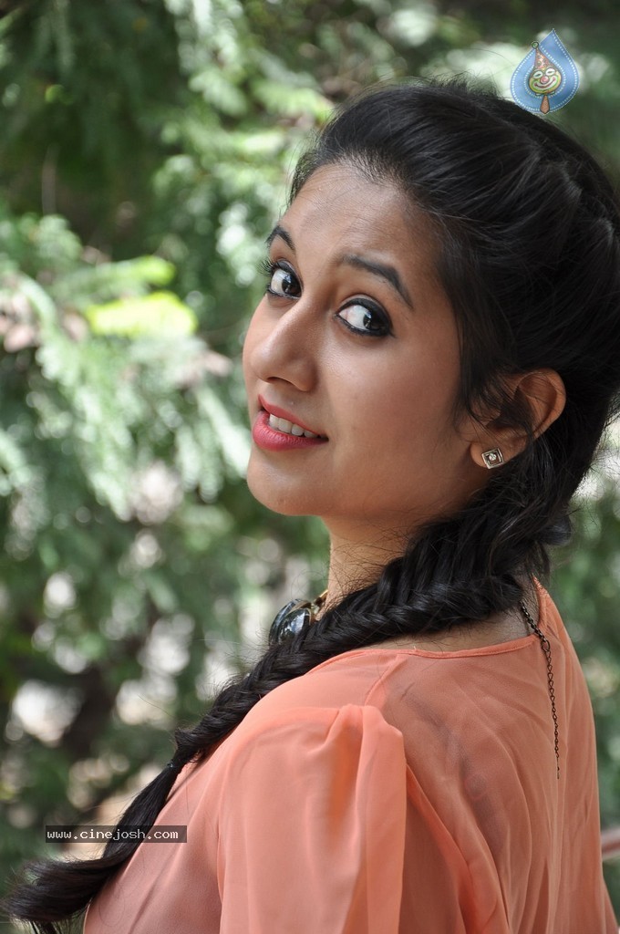 Riya Stills - 12 / 60 photos