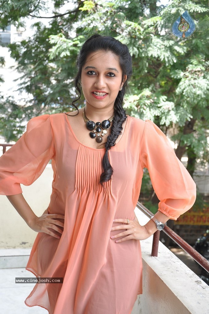 Riya Stills - 29 / 60 photos