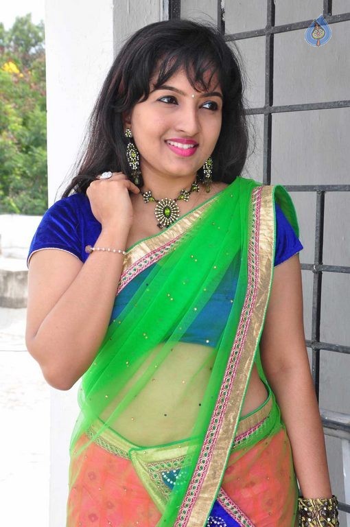 Roshini New Photos - 30 / 51 photos