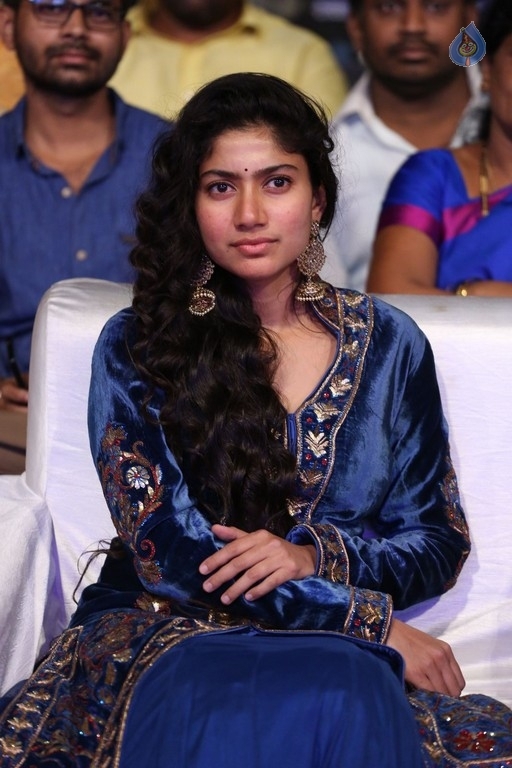 Fidaa actor Sai Pallavi: The girl, who stole hearts with Premam, is now  back on the silver screen | Entertainment Gallery News - The Indian Express