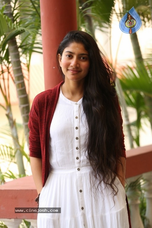 Sai Pallavi Interview Photos - 5 / 18 photos