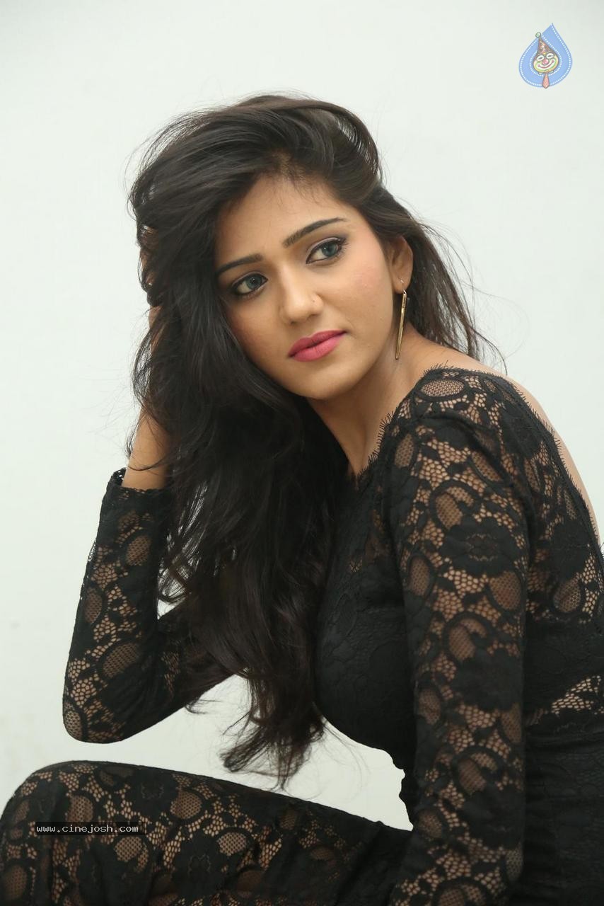 Shalu Photos - 55 / 84 photos