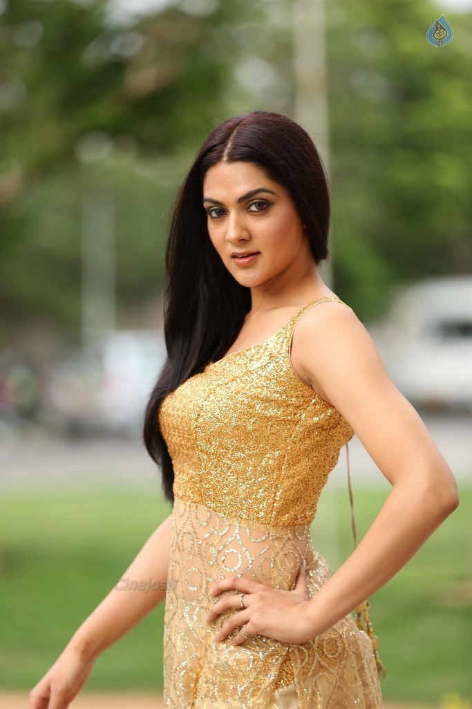 Sakshi Chaudhary Photos - 32 / 41 photos