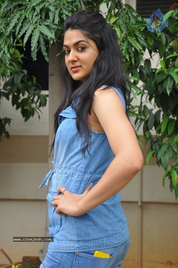 Sakshi Choudary Stills - 42 / 141 photos