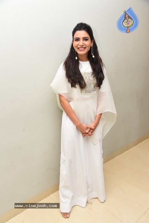 Samantha Akkineni Photos - 2 / 21 photos